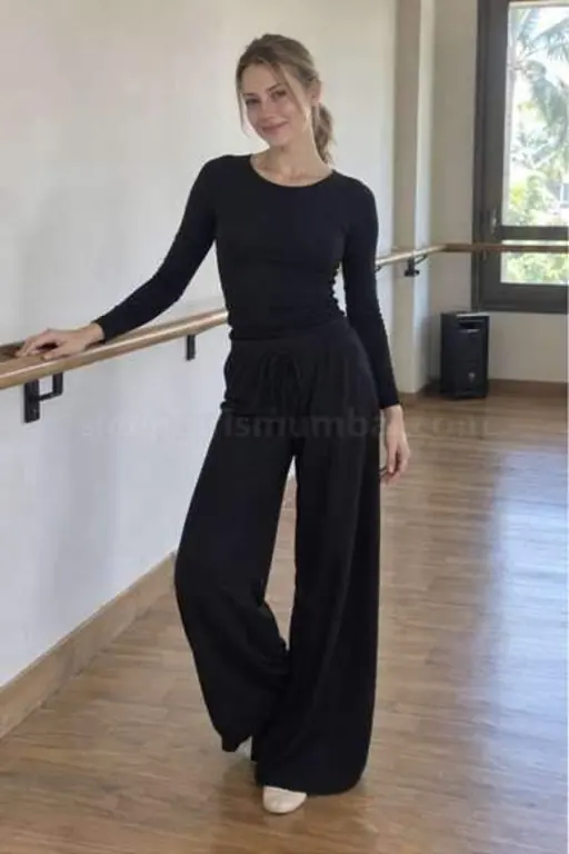Alyona, 26, call girl in Juhu, Mumbai