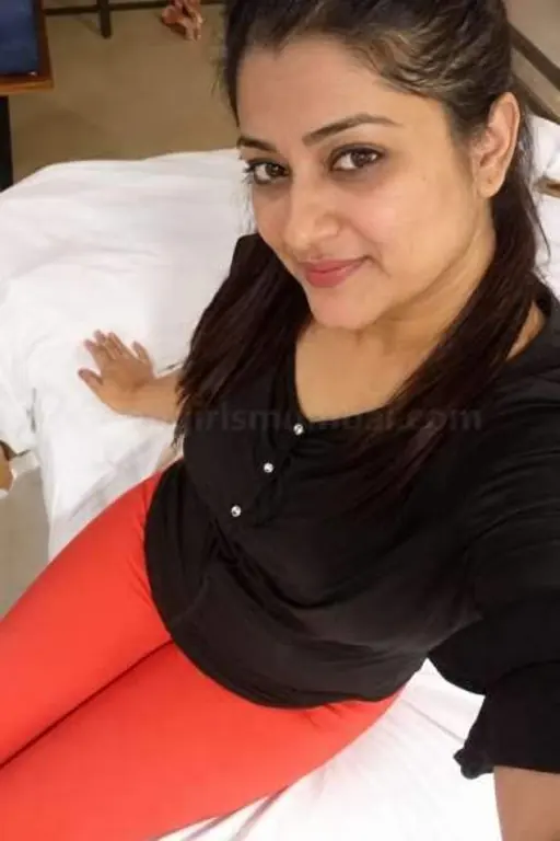 Malika, 35, call girl in Nerul, Mumbai