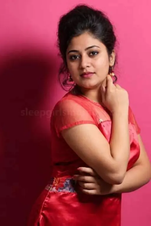 Miranda, 29, call girl in Bandra, Mumbai